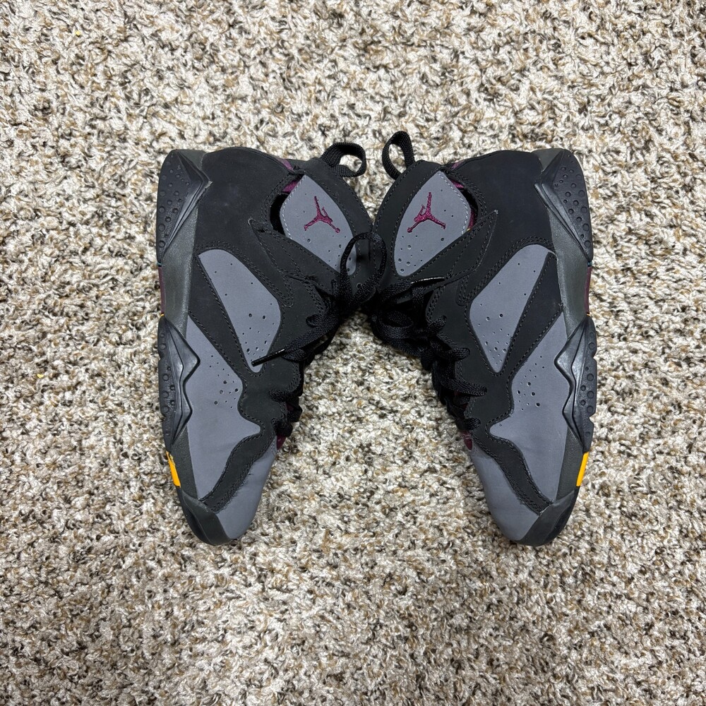 2011 Air Jordan 7 Retro Bordeaux GS Mid Top Sneaker 2.5Y Black/Gray